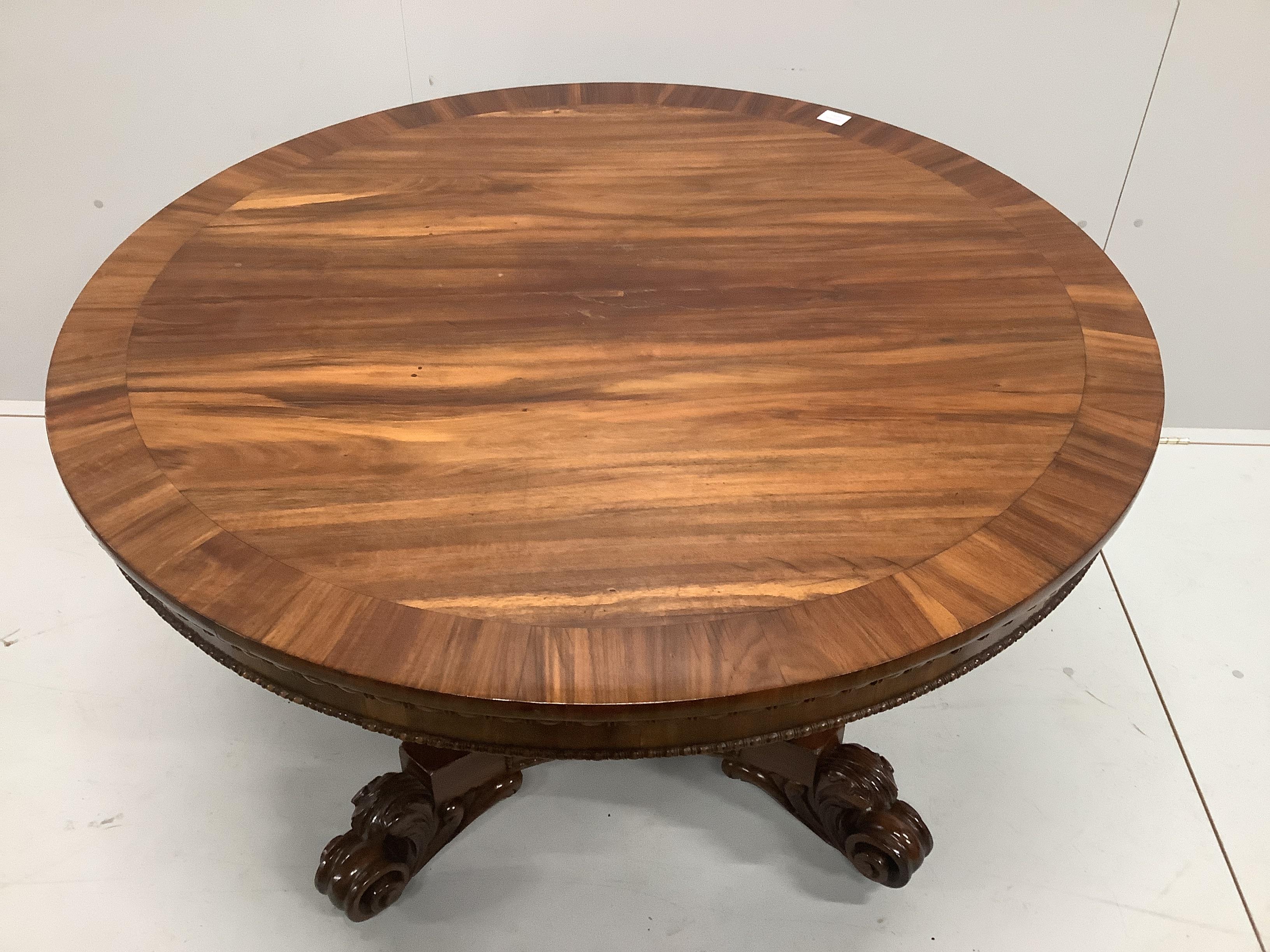 A William IV circular rosewood tilt top pedestal dining table, diameter 121cm, height 72cm